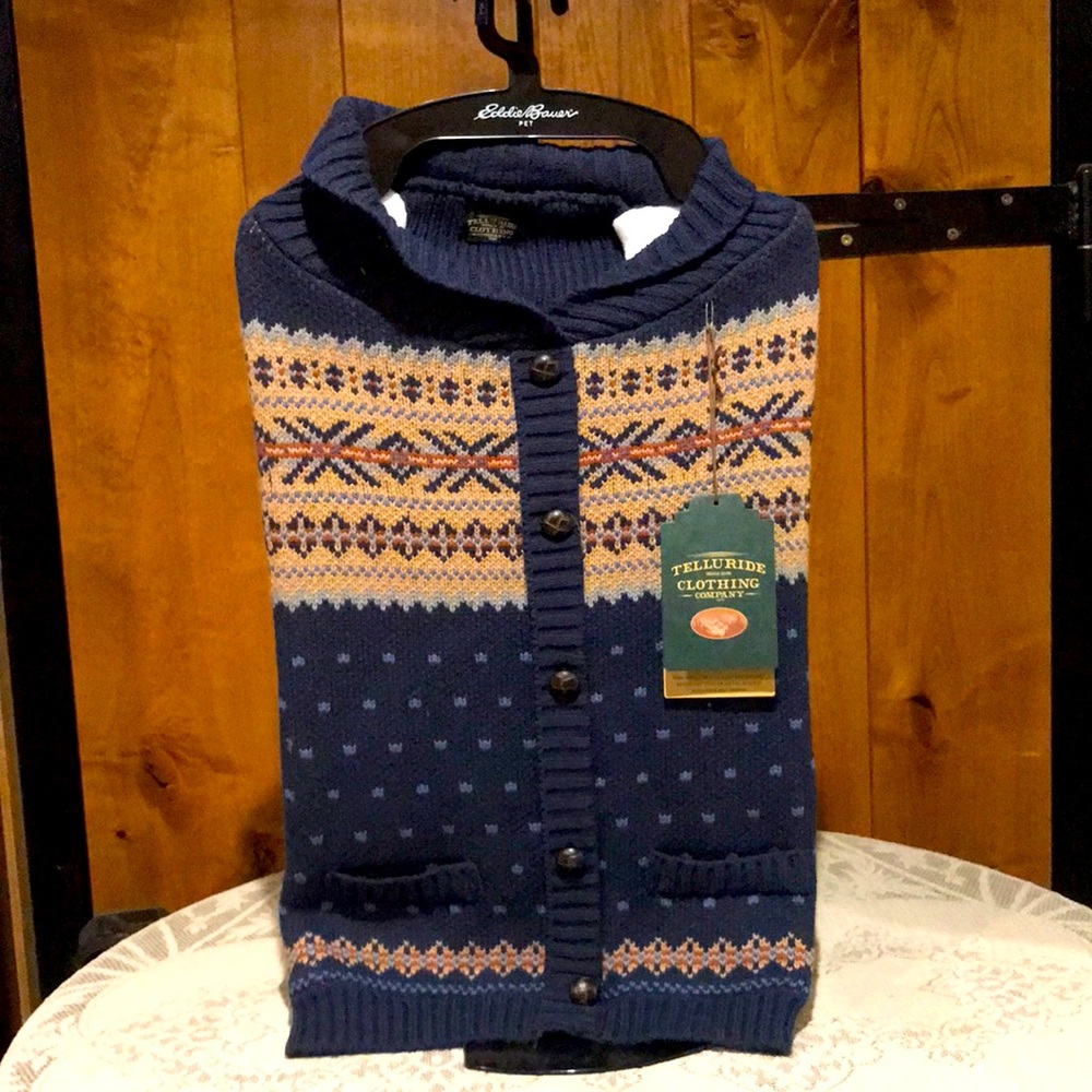 NWT Eddie Bauer Knit Pet Sweater
